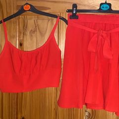 Skirt and top set