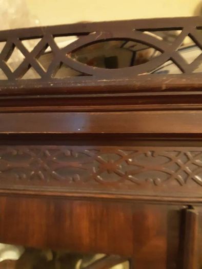 ,mahogany display cabinet
