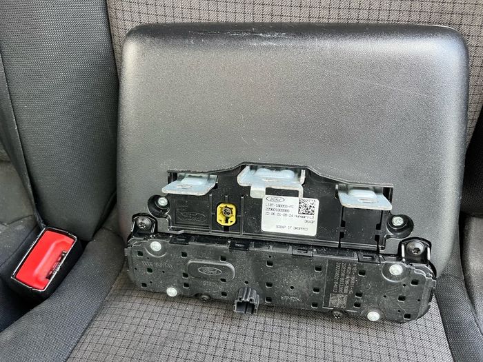 Official Transit infotainment radio system