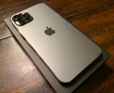 Apple iPhone 12 Pro