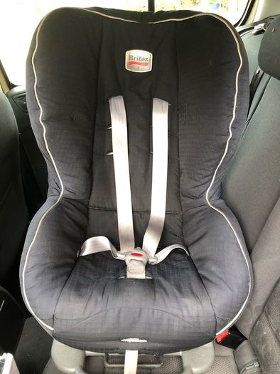 car seat ages 9 months to 4years