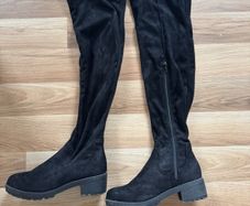 Black Suede Knee High Boots, size 5(38)