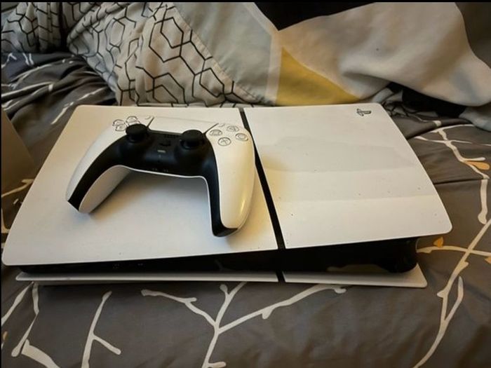 PS5 (PlayStation 5) Slim Disc version 1tb