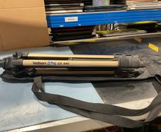 Vanguard CX-500, tripod and carry bag