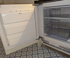 Nordemende 95L Integrated Undercounter Freezer