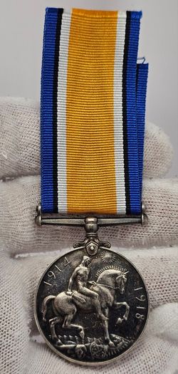 WWI 1914-1918 Silver Medal 112314 PTE. F. W. MARSHALL R. A. M. C. 33.7 Grams Sterling Silver