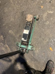 Car jack