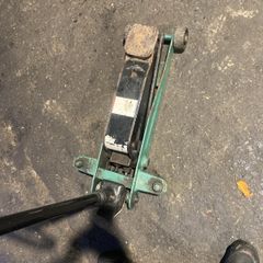 Car jack