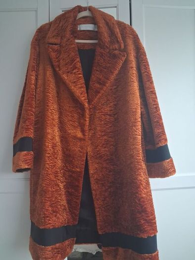 Stunning Victoria Beckham Coat