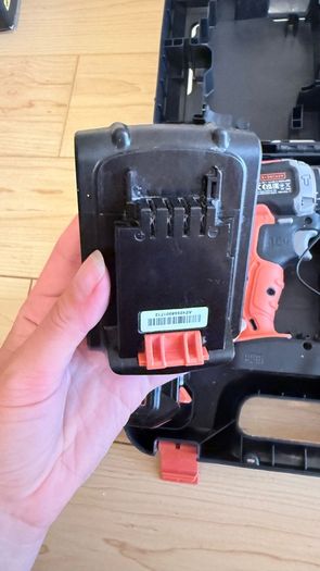 Hammer Drill Black+Decker 18V 2 Speed with 2 x 1.5Ah Batteries