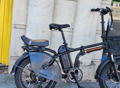 Ebikes Rad Power Bikes Mini 4 Cargo Famaly.