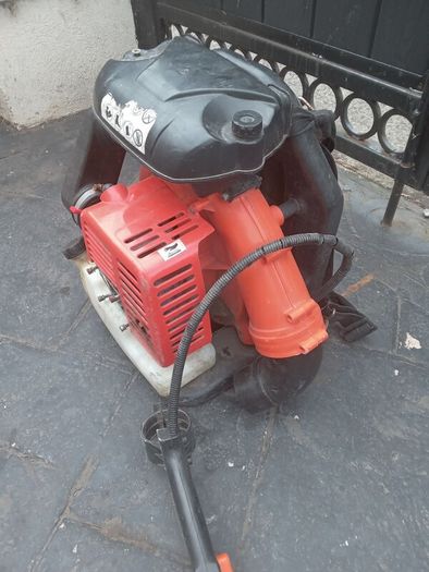 leafblower