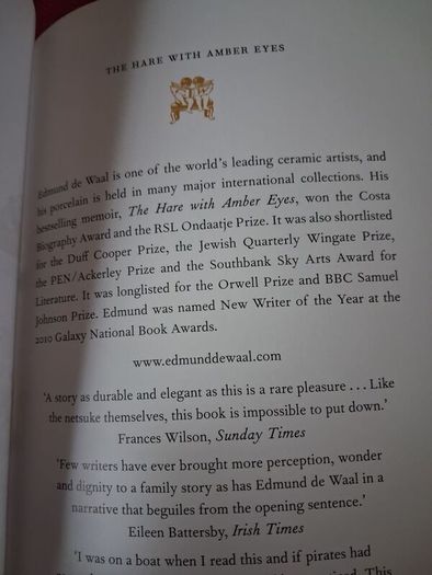 The Hare with Amber Eyes / Edmund De Waal / Illustrated/ 2011