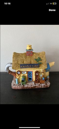 Tony Mc Donald Antique shop box in the shape of a teapot