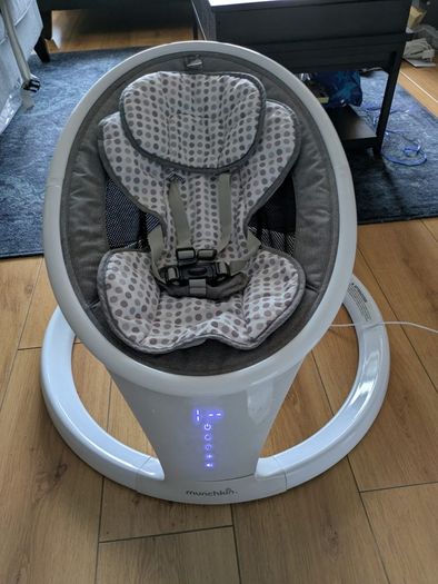 Smart electric baby swing