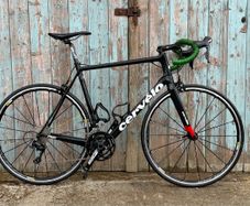 Cervelo R2 58cm carbon bike with Mavic Ksyrium Wheels