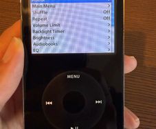 Apple iPod Video 5.5th Black 80GB - New Battery
