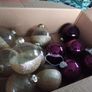 x1 Box of x12 Glass Baubles Image 6