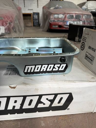 B-Series Moroso High capacity B-Series baffled sump