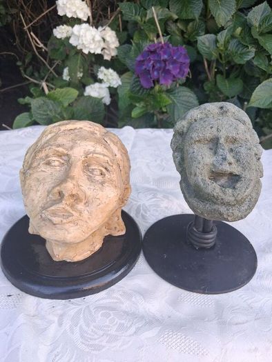 National College of Art Mid Century Paster Of Paris Mounted Bust