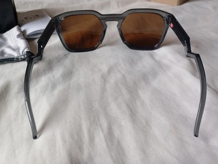 Oakley Sunglasses..New..