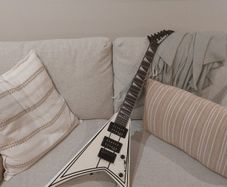 electric guitar
