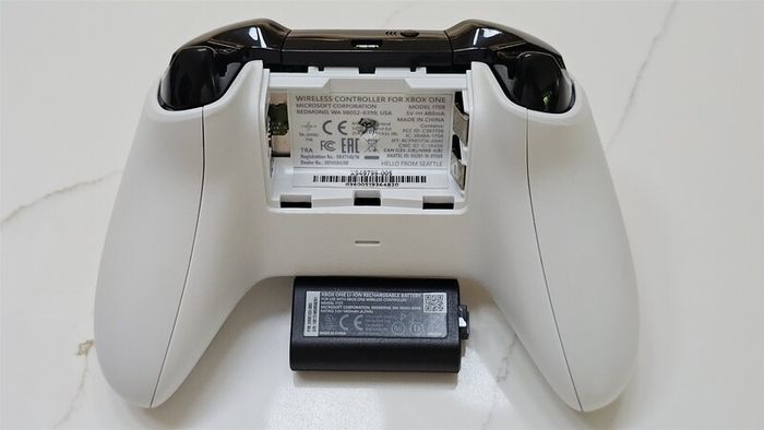 Xbox One Controllers (1708)