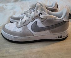 Nike air force 1 trainers