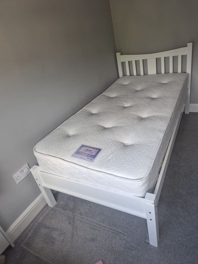 Single bed