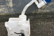 Vw scirocco 1.4tsi windscreen washer tank