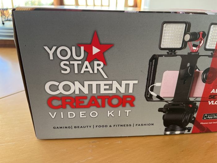 Content creator video kit to use with your own smartphone.