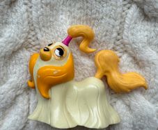 Disney Lady dog from The House of 101 Dalmation Used Please look at the pictures