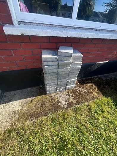 40 Garden slabs