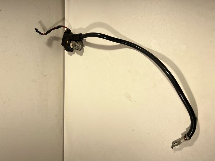 BMW Negative Battery Cable 5 6 7 SERIES F10 F11 F12 F13 F01 F02 F04 61359196872. A1l1b712g