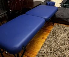Portable massage couch