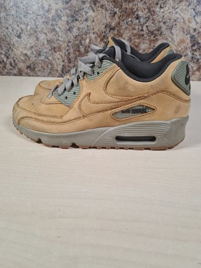 Air max 90 winter wheat bronze tan 2016 Size UK 4 EU 36.5 boys girls women