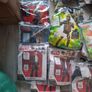 50 costumes men women boys and girls Image 2