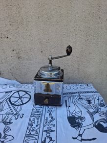 Metal amd wood coffee grinder postage possible