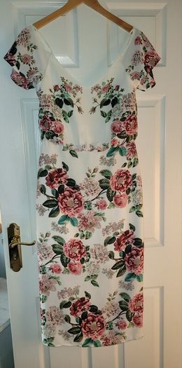 Oasis dress