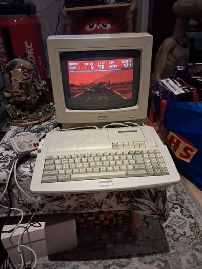 amstrad cpc 464 plus with monitor