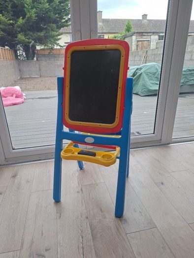 Reversable art easel