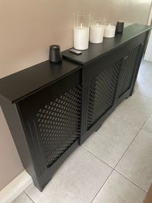 Extendable Radiator Cover Black
