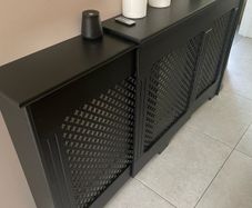 Extendable Radiator Cover Black