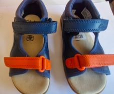 NEW Clarks Boys Sandals - SIZE 6.5G