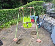 baby / toddler swing
