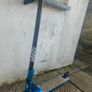 Lionelo Whizz Stunt Scooter - Metallic Blue Image 2
