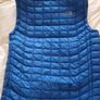 Mens gillet, blue, North Face, size US medium. Aisa L Image 2