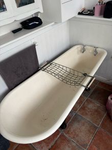 Cast Iron Bath