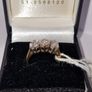 9ct 3stone ring Image 2
