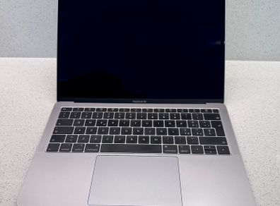 Apple MacBook Air 13inch Retina, 2019, 16GB RAM, 256GB SSD